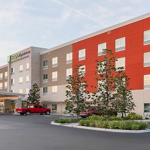 Holiday Inn Express & Suites - Tampa East - Ybor City By Ihg